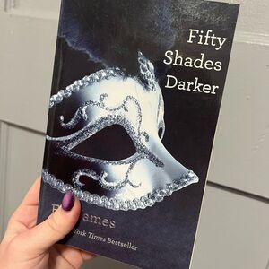 fifty shades darker book
